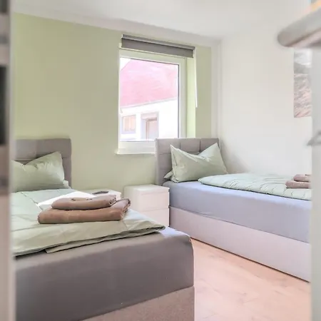 Haus Andrea By Wohn-zeit - Ueber 200 Betten Im Umkreis Von 87700 Memmingen 아파트 *